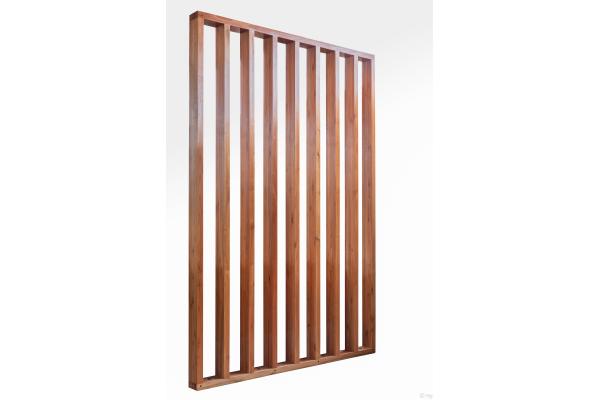 Claustra en BLC de dimensions hors tout 1,50m x H:2,20m svt modèle n°1. Kininina vernis Naturel.